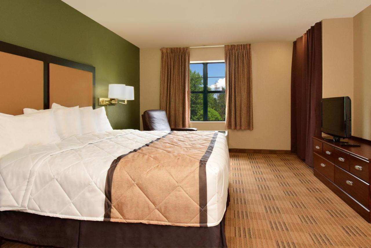 Extended Stay America Suites - Chicago - Woodfield Mall Шаумбърг Екстериор снимка